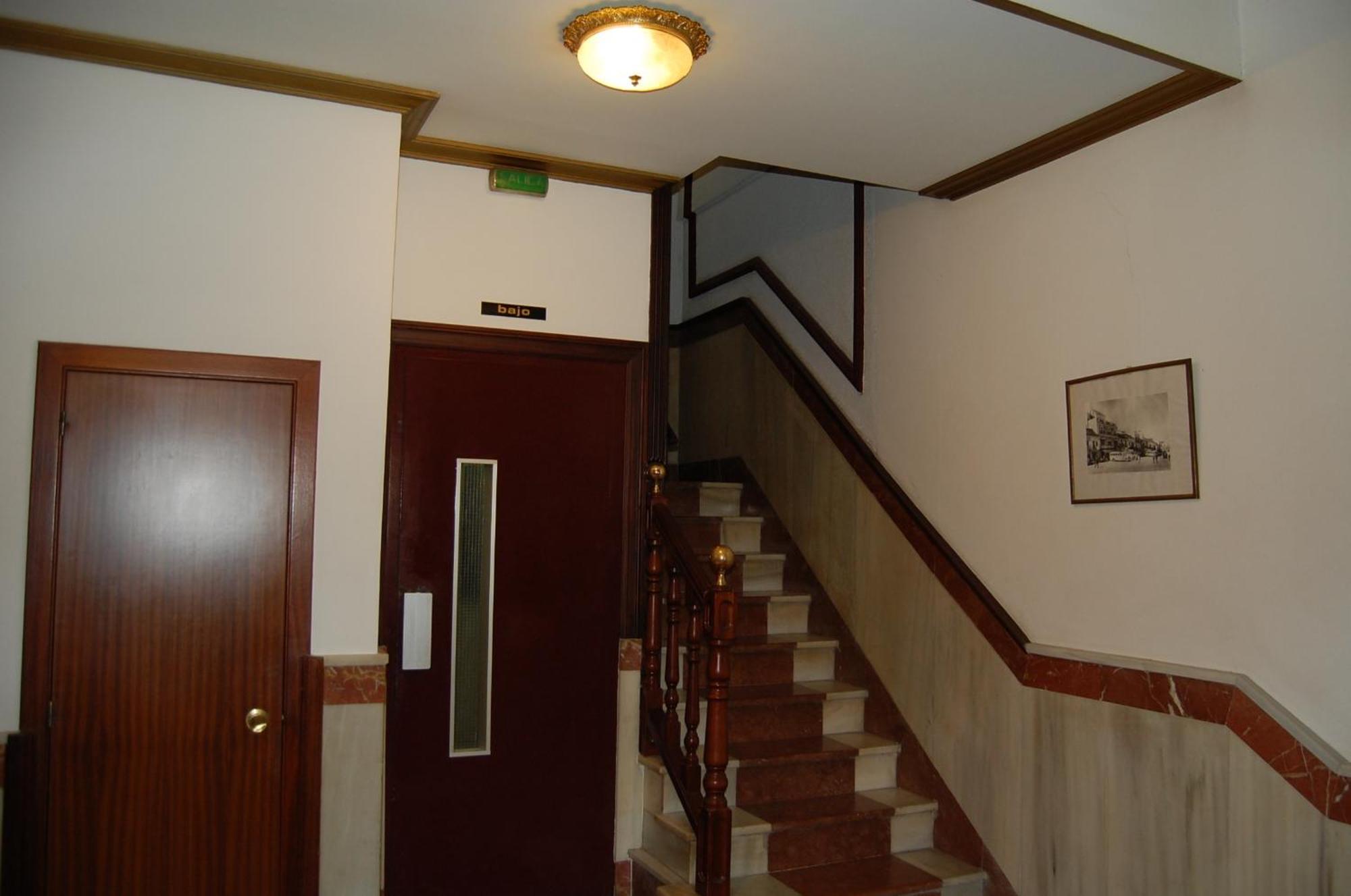 Hotel Marina Victoria Альхесирас Экстерьер фото